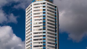 Uklassifisert bilde, 4 av 13, knapp