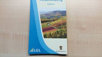 A travel guide book titled 'Stromberg Heuchelbach Heilbronn' with a scenic landscape cover.