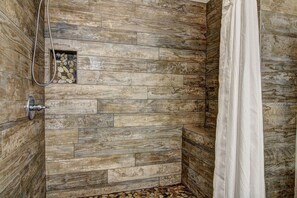 Combined shower/tub, hair dryer, towels, soap
