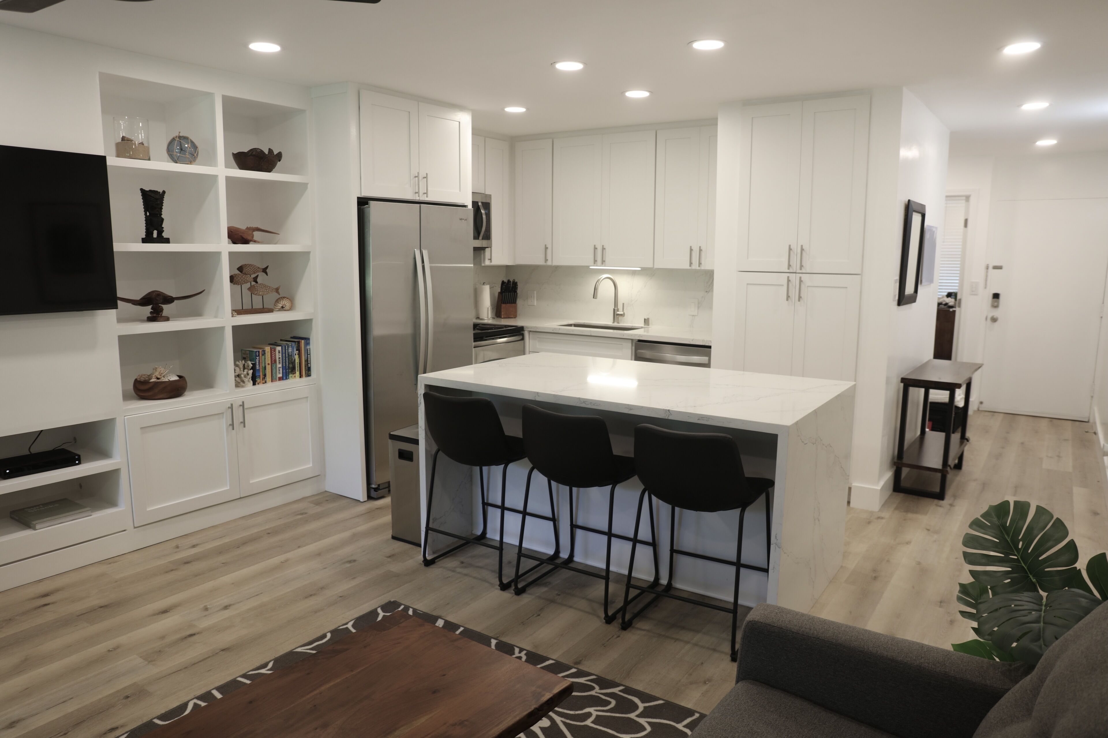 Luxury Turtle Bay Hawaii Condo - Remodeled Full-AC unit.