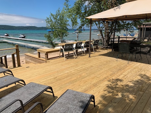 Crystal Lk Cottage AMAZING Prvt Sandy Lake Biweekly monthly discount - new deck