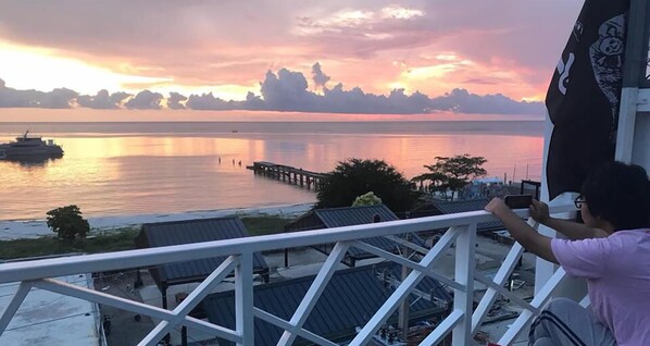 Lake - Jetty Huahin Hostel (Hua Hin)