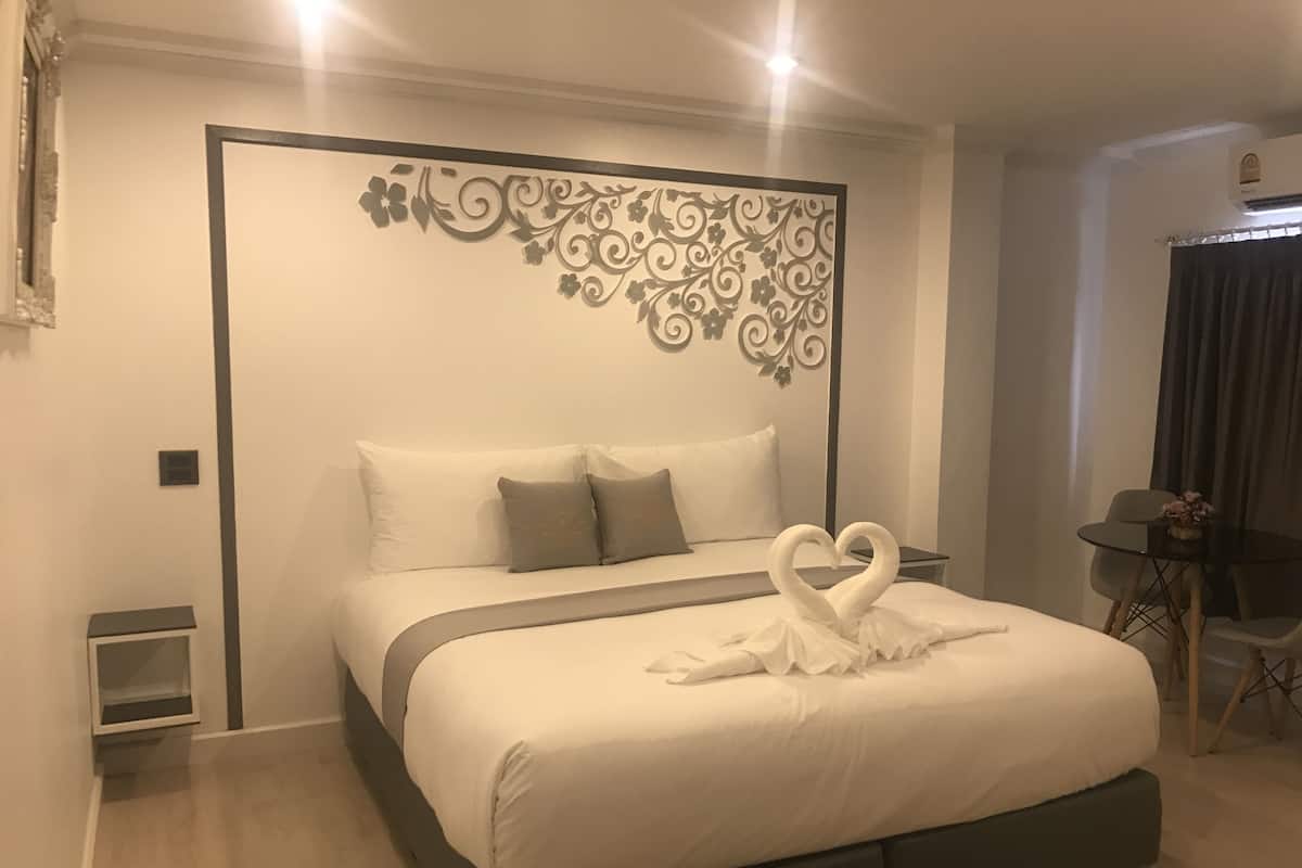 Superior tweepersoonskamer | Een kluis op de kamer, extra bedden, gratis wifi