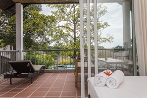 Terrace/patio - Le Forest Resort (Phu Quoc)