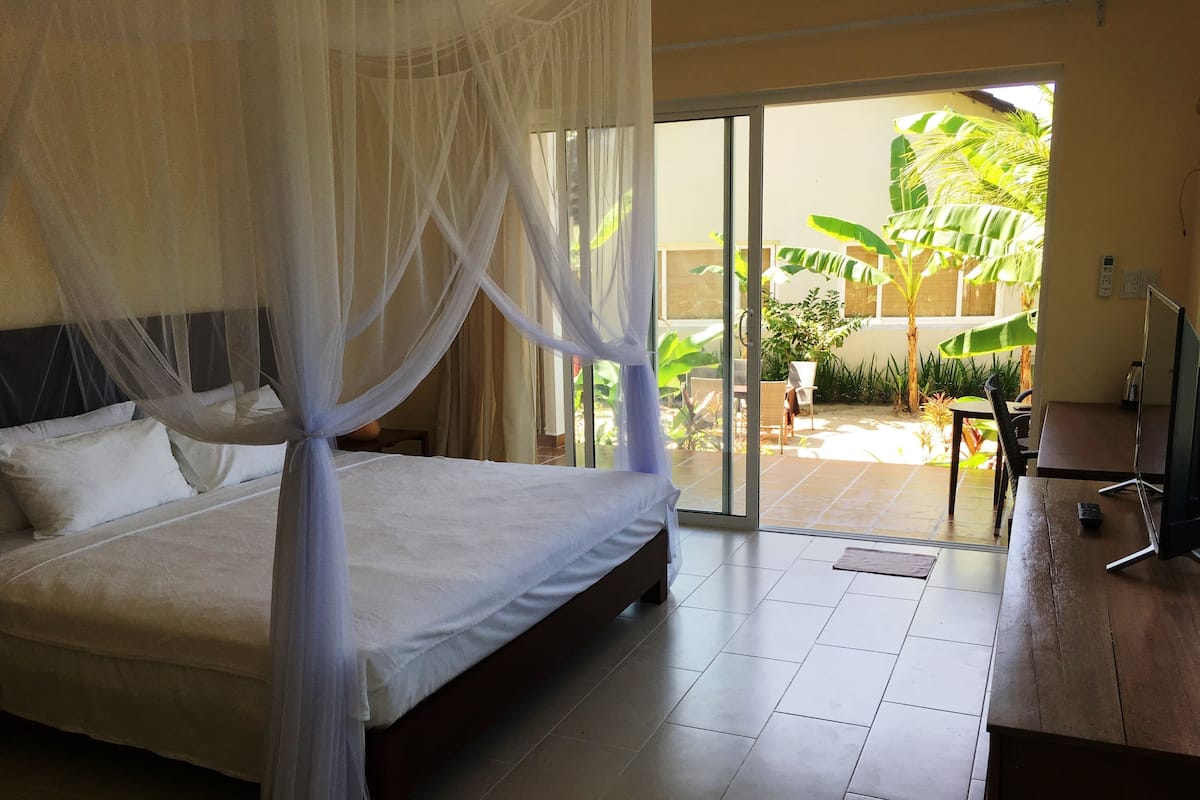 Large Standard Bungalow, Kitchenette | View from room