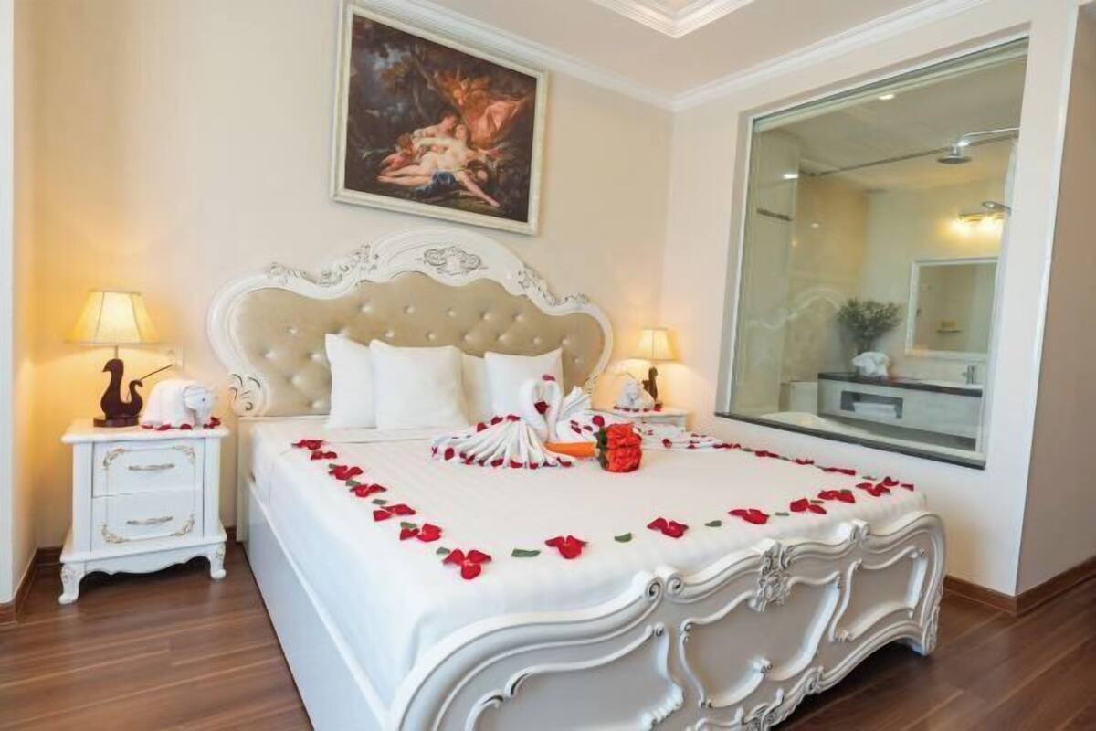 Down duvets, pillow-top beds, minibar, in-room safe