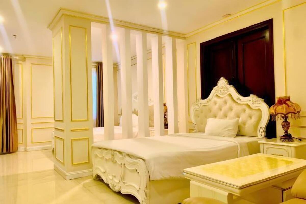 Down duvets, pillow-top beds, minibar, in-room safe