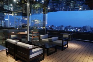 Bar (en la propiedad)