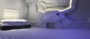 Aloha Capsule Hostel
