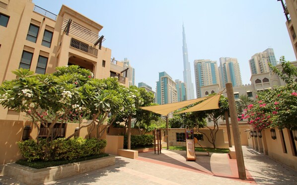 Exterior - Kennedy Towers - Zanzebeel 3 (Dubai)