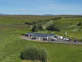 Framhlið gististaðar