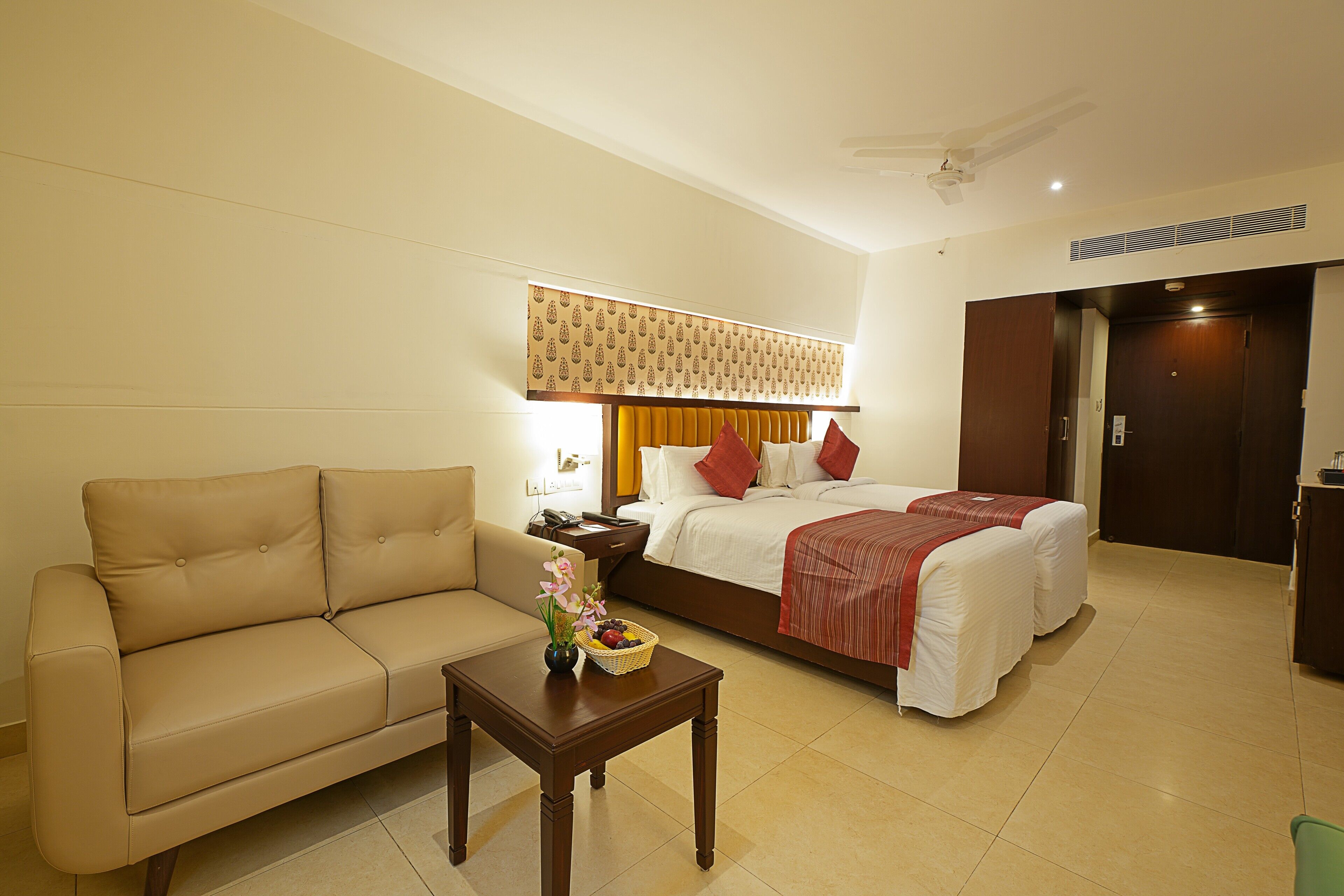 Photo - Grand Continent Secunderabad A Sarovar Portico Affiliate Hotel
