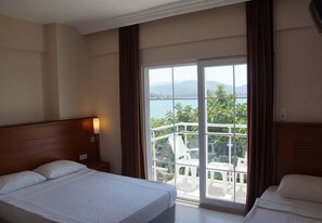 Standard Triple Room | Free WiFi - Makri Beach Hotel (Fethiye)