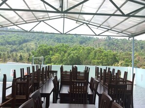 Dining - Huy Hoang Hotel (Phu Quoc)