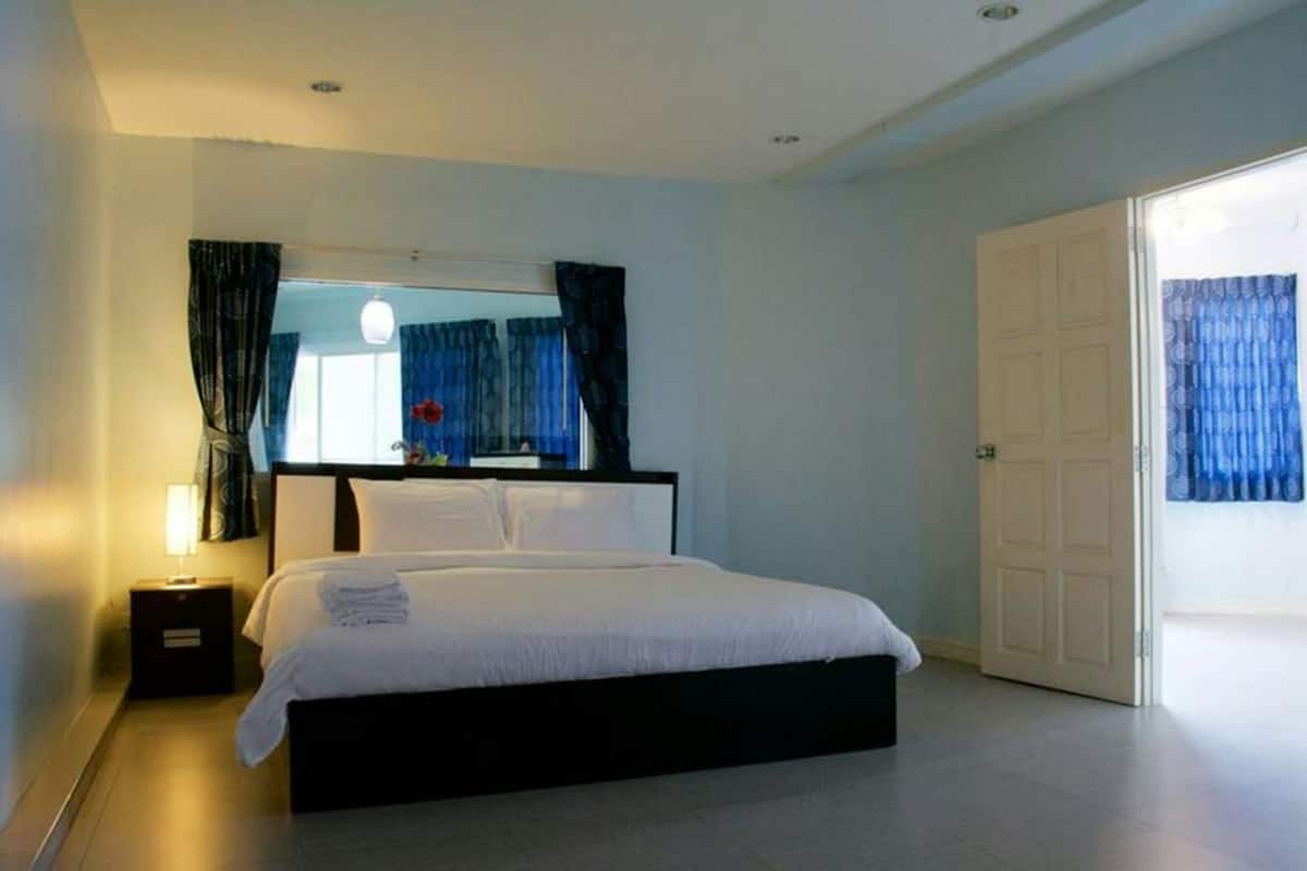 2-Bedroom Family | In-room safe, rollaway beds, free WiFi