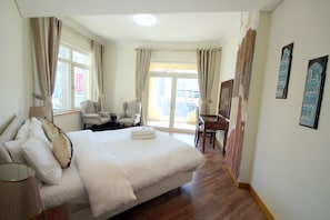 Appartement, 2 chambres | 2 chambres, coffres-forts dans les chambres, rideaux occultants