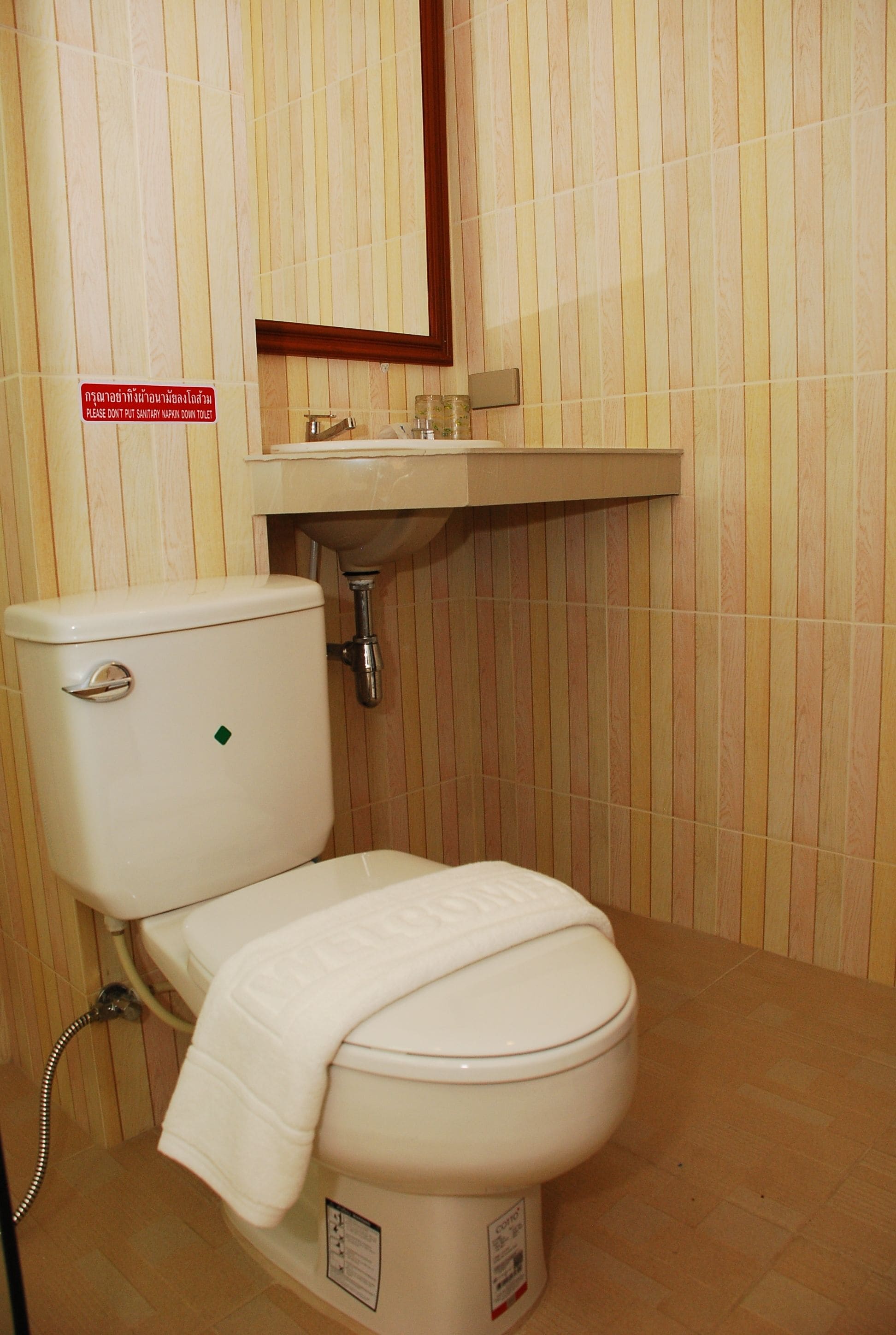 shower, free toiletries, towels