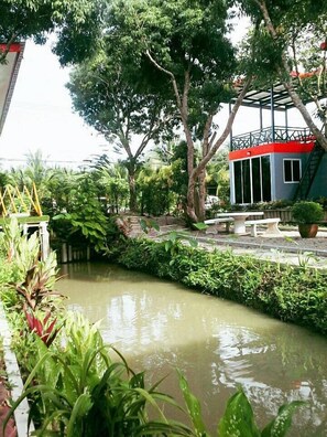 Facciata della struttura