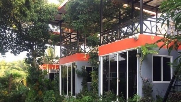Imej tidak diklasifikasikan, 1 daripada 76, butang