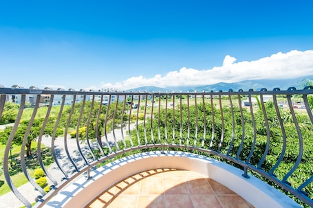 ์๊ทธ๋์ฒ ์ฟผ๋๋ฃธ, ๋ฐ์ฝ๋ | ๊ฐ์ค์์ ๋ณด์ด๋ ์ ๋ง