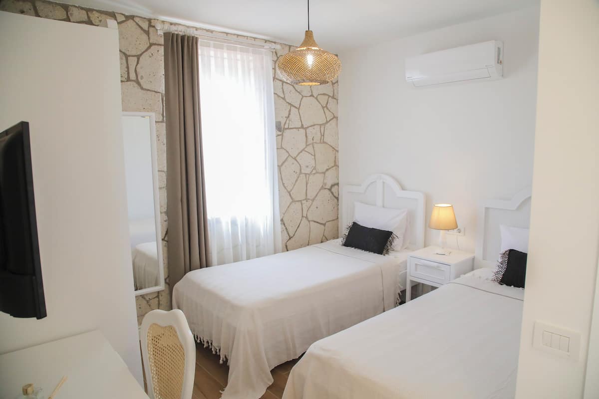 Traditional Suite | 1 bilik tidur, bar mini, Wi-fi percuma