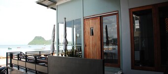 Prachuap Beach Hotel