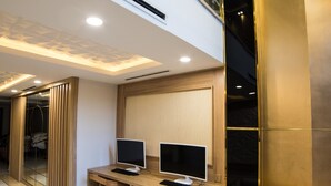 Khu sảnh