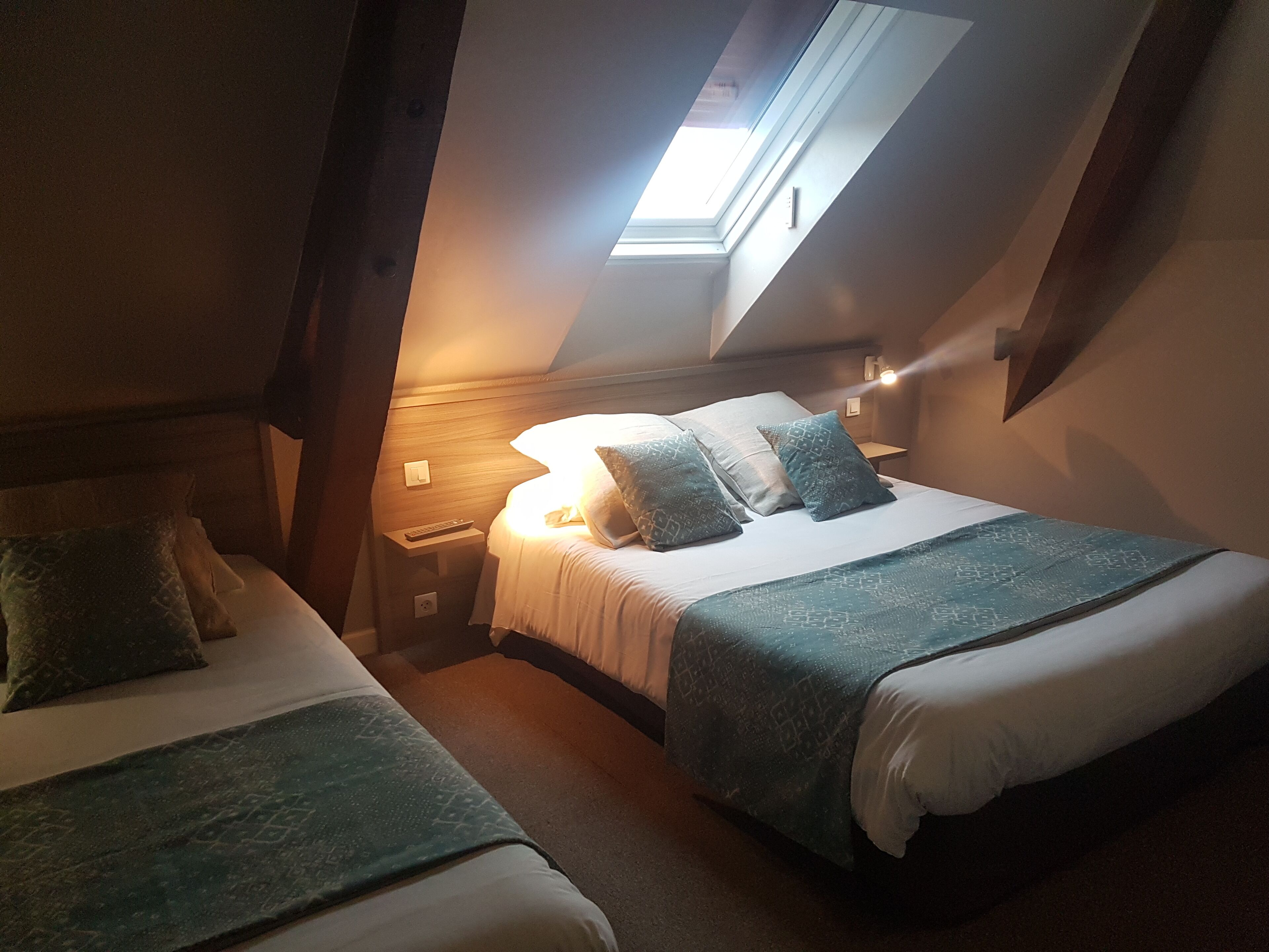 comfort triple room | premium bedding, desk, soundproofing, free wifi