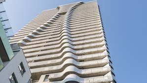 Front of property - Sky View Apartment Vienna by Welcome2Vienna (Vienna)