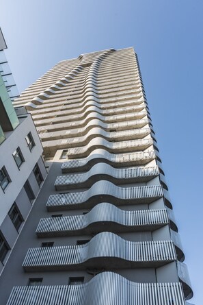 Front of property - Sky View Apartment Vienna by Welcome2Vienna (Vienna)