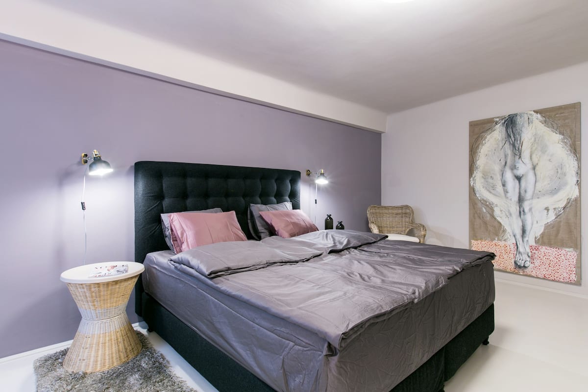 Apartment, 2 Bedrooms ( T4 ) | Individually decorated, individually furnished, desk, laptop workspace