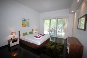 Apartment, 2 Bedrooms (201) | 2 bedrooms, in-room safe, blackout curtains, iron/ironing board - Kennedy Towers - Marina Residences 3 (Dubai)