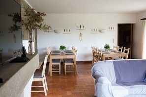 Petit-déjeuner continental compris tous les jours