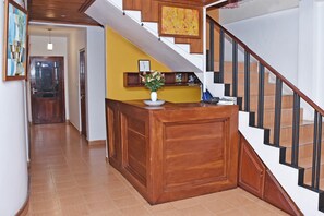 Unclassified image, 5 of 35, button - Dewy Cottage Nuwara Eliya (Nuwara Eliya)