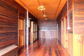 Hallway - Baan Kun Tuad Ko Si Chang (Ko Sichang)