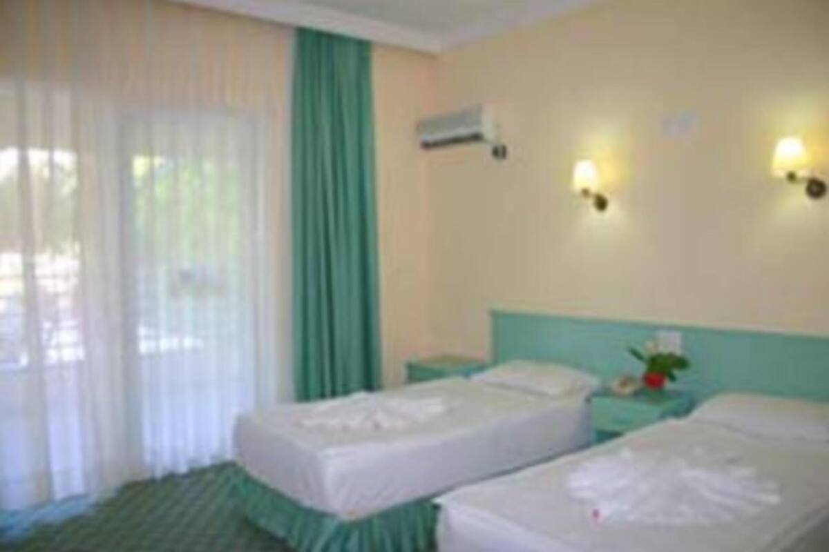 Apartment, 1 Bedroom | 1 bedroom, desk, cribs (free)