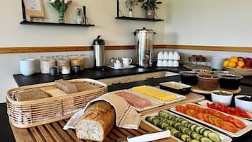 Free daily self-service breakfast