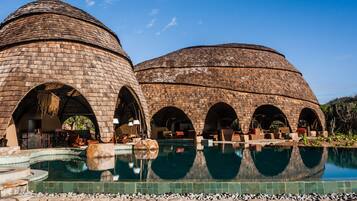 Breakfast, lunch, dinner served; international cuisine, pool views