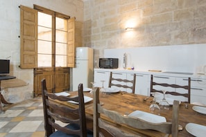Apartment (Valletta Bishop) | Private kitchen