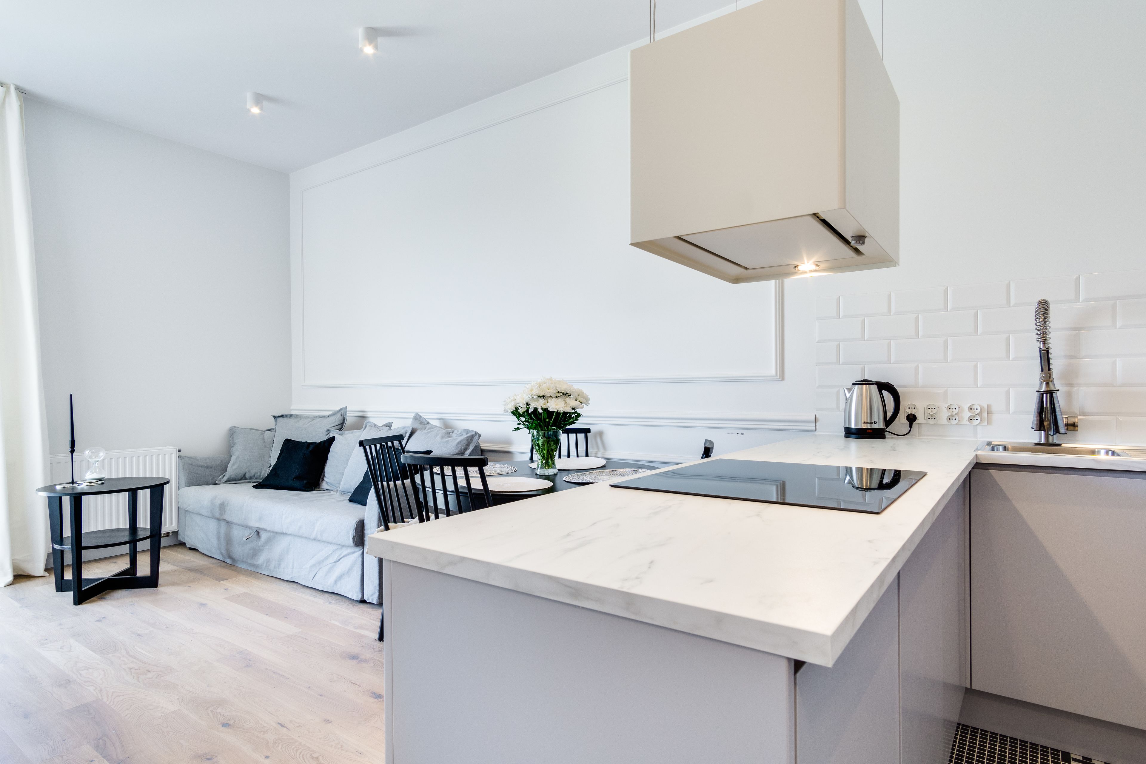 Apartment | Living area | Flat-screen TV