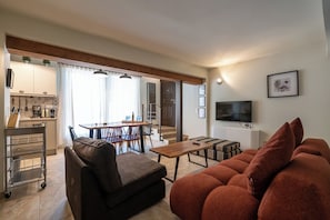 Luxury Apartment, 3 Bedrooms, Private Pool | Living area | 32-inch flat-screen TV with digital channels, plasma TV, DVD player - City Cottage (Kalamata)