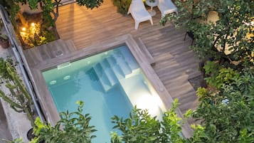 Luxury Apartment, 3 Bedrooms, Private Pool | 1 bedroom, premium bedding, individually decorated