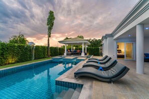 Piscina externa