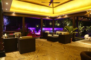 Lobby sitting area - Ramya Resort & Spa (Udaipur)