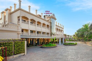 Entrada de la propiedad