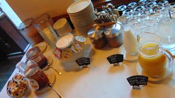 Petit déjeuner continental compris tous les jours