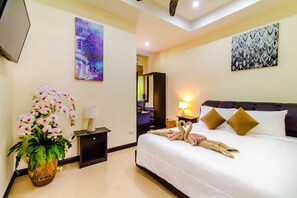 Villa de lujo, 4 habitaciones, vista al jardín | Ropa de cama de alta calidad y minibar
