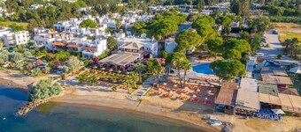 Bodrum Sea Side Beach Club Hotel