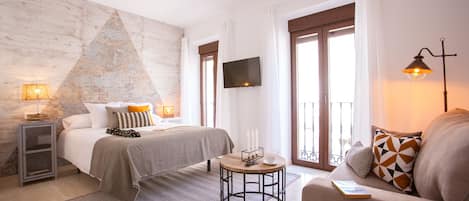 Casa de Mariana 4. COME TO SEVILLA | Iron/ironing board, free WiFi, bed sheets