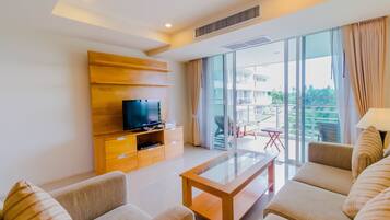 Televisión LED, reproductor de DVD